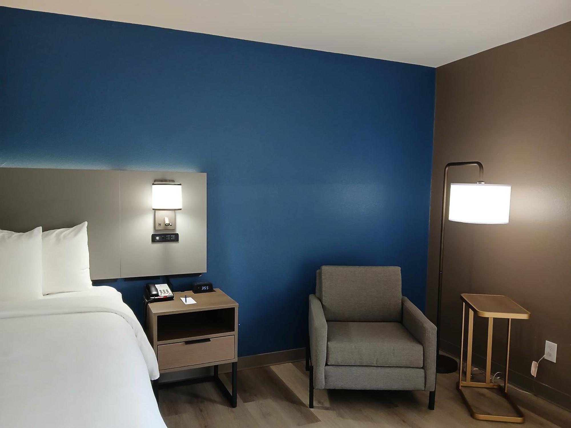 Comfort Inn Near Downtown & Blue Ridge Pkwy Marion Buitenkant foto